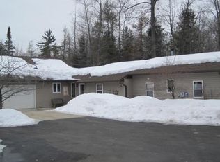 W7117 County Hwy W, Crivitz, WI 54114