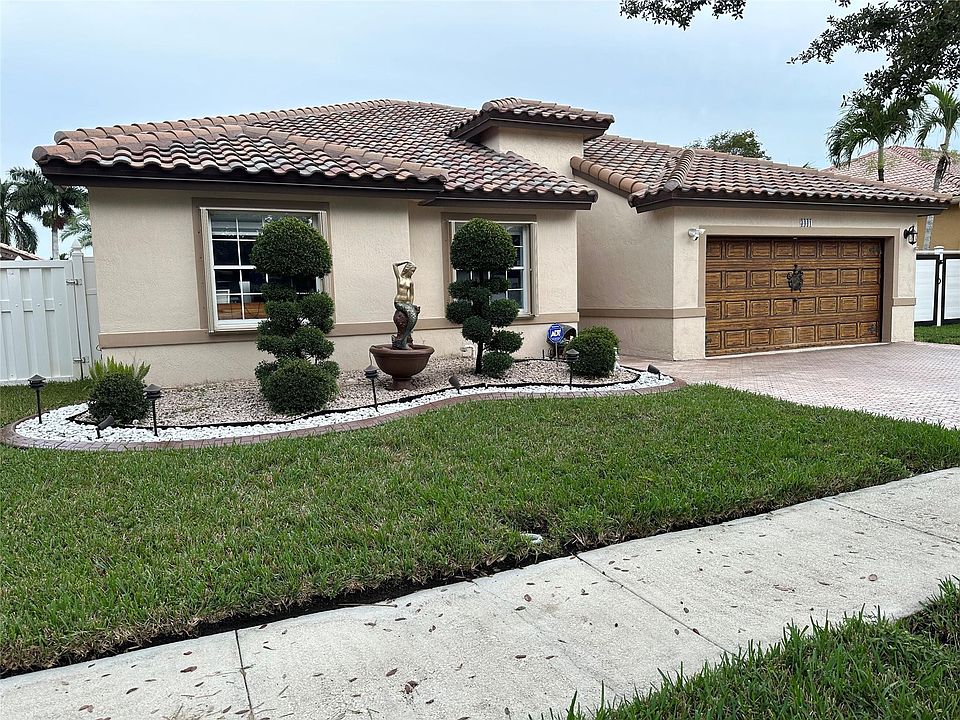 1st image of 3441 SW 142nd Avenue