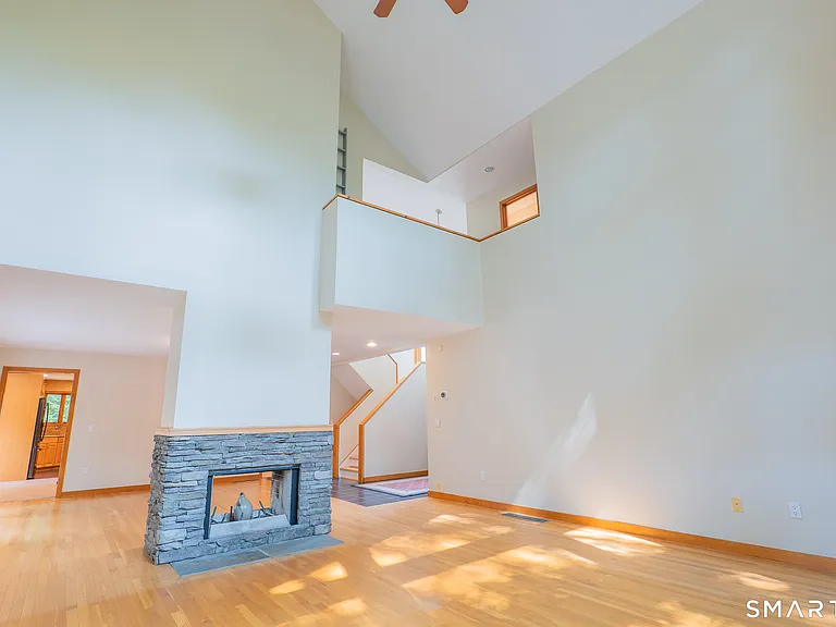 32 Horseshoe Ridge Rd — Photo 7