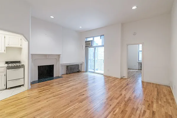 Rented by Citi Habitats | media 8