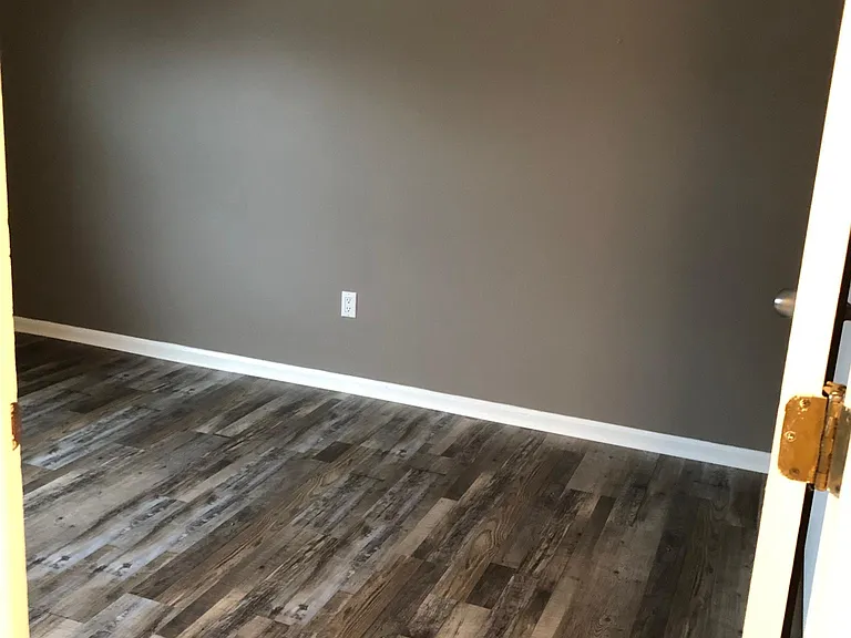 922 Chatham Ln #L — Photo 13