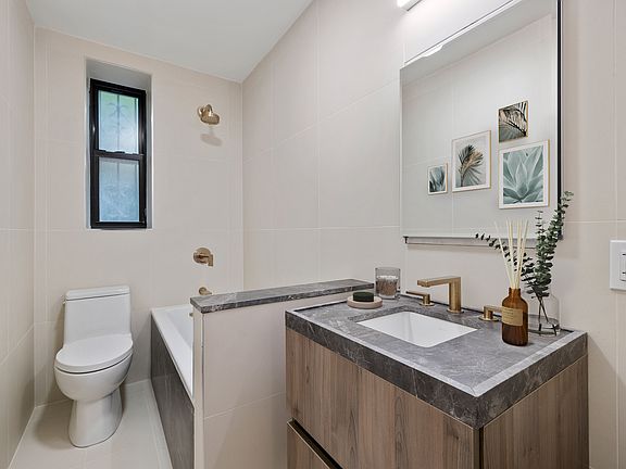 5th image of 231 E 76th St APT 1J
