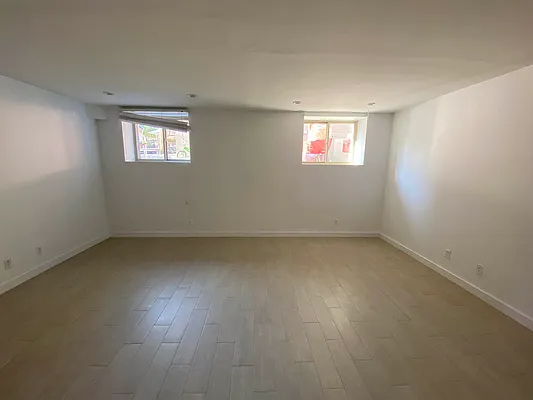 Rented by Premier Metro Realty Corp | media 22