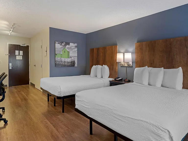 Studio Suite - 2 Queen Beds