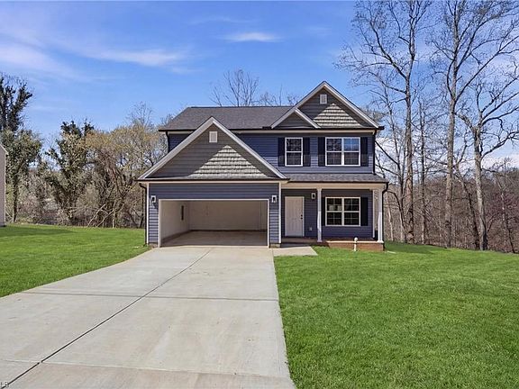 2nd image of 531 Dogwood Cir