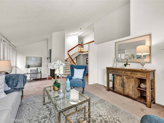 14801 Braeburn Rd, Tustin, CA 92780
