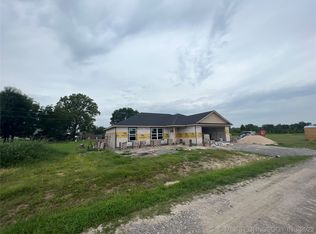 14921 N Iredelle Way, Tahlequah, OK 74464