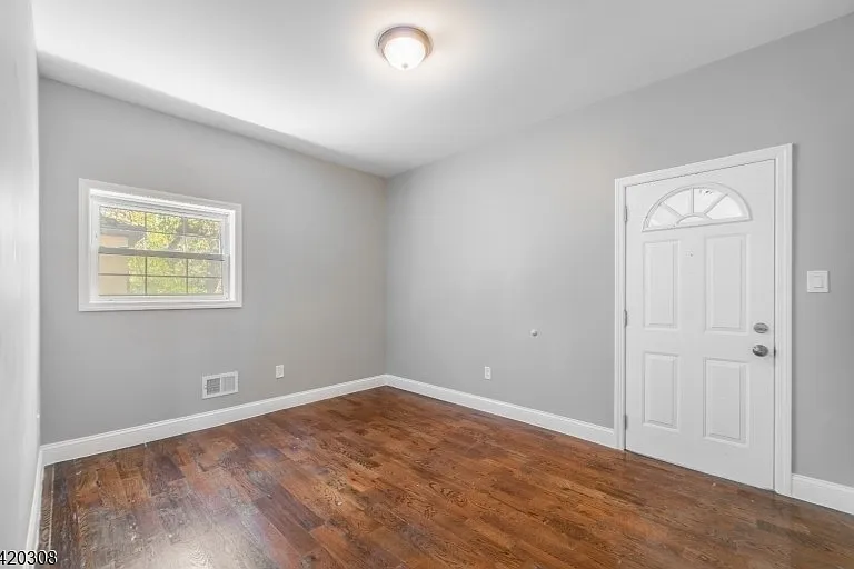155 Tichenor Ave #1 — Photo 11