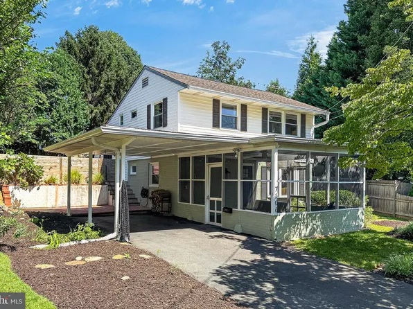 7106 Frazier Pl, Falls Church, VA 22042