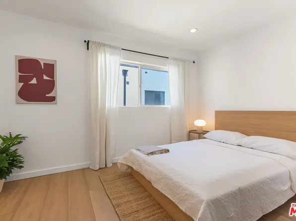 621 1/2 N Mariposa Ave, Los Angeles, CA 90004