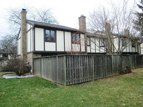 3rd image of 6214 Cobblers Dr