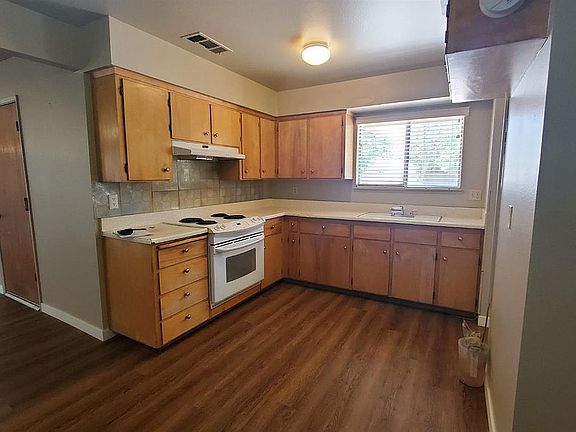 5th image of 4632 N Holt Ave