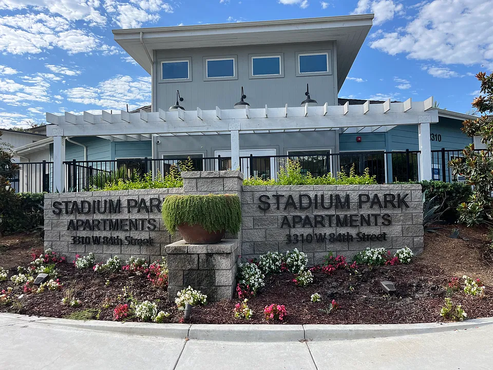 Stadium Park Apartments