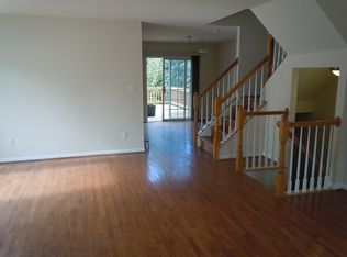 4861 Benecia Ln, Dumfries, VA 22025