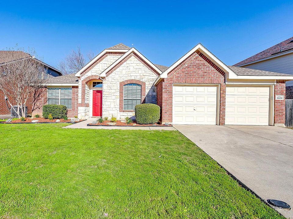1st image of 9508 Fox Hill Dr