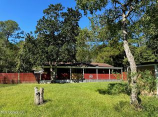 13362 Larkin Dr, Biloxi, MS 39532