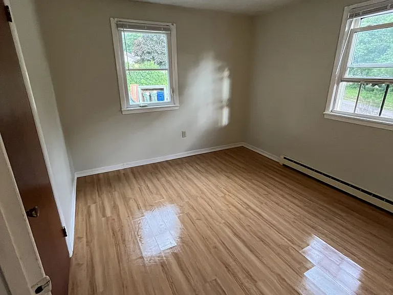 25 Sandy Shore Terrace — Photo 7