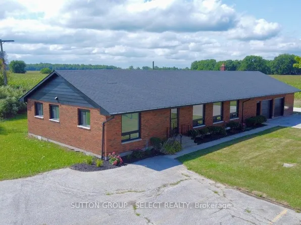 101 Broadway St, Lambton Shores, ON N0N 1J0