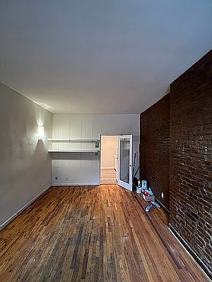 3rd image of 473 Columbus Ave #1