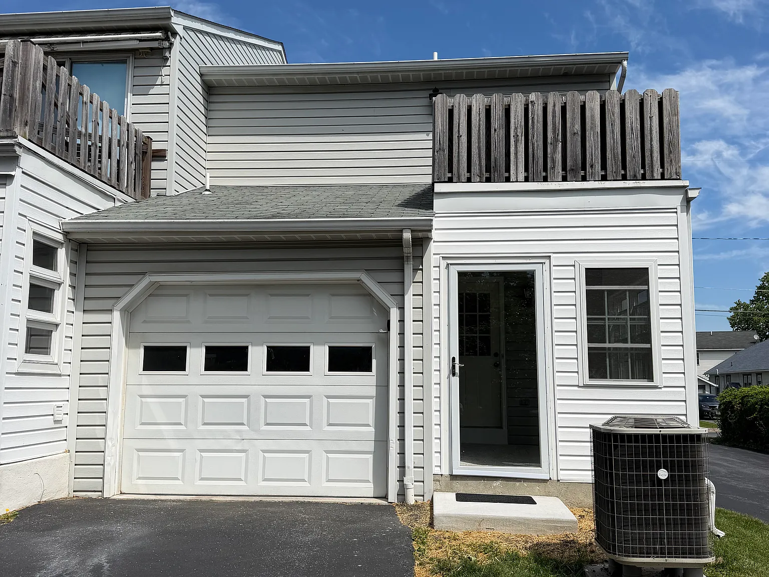2 bed, 2.5 bath, 1268 sqft, $2,195 — Photo 4