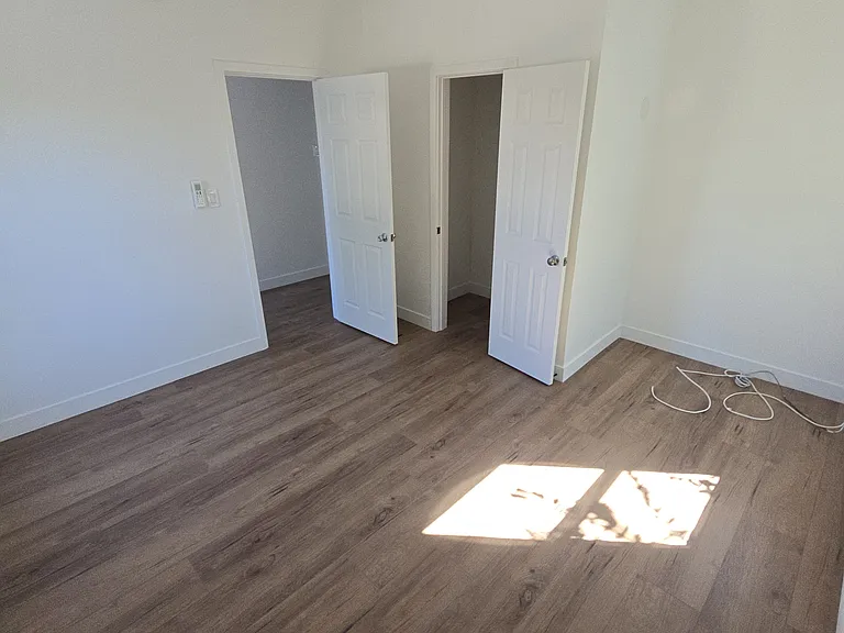 2023 W 28th St #2025 — Photo 5