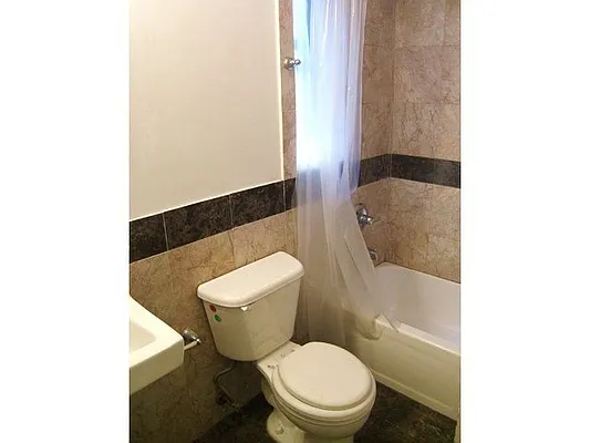 Rented by Station Cities | media 29