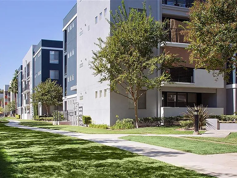 Carillon Apartment Homes — Photo 27