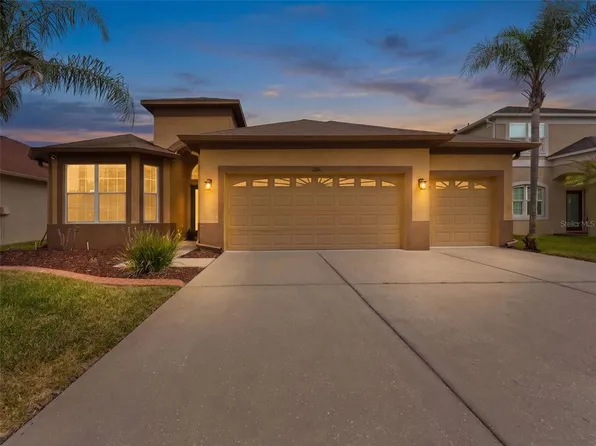 2236 Pantucket Dr, Zephyrhills, FL 33543