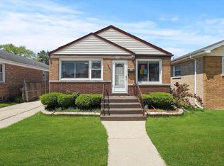 3713 Butterfield Rd, Bellwood, IL 60104