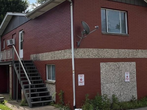 100 Woodland Rd #3