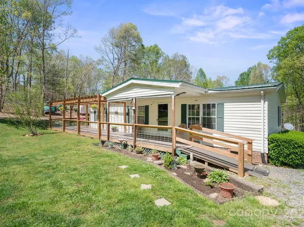 6282 Lor Rd, Morganton, NC 28655