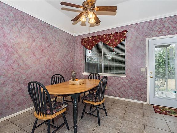 5th image of 18214 Auburn Woods Dr