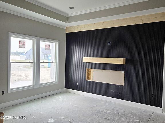 4th image of 204 Windsor Farm Road