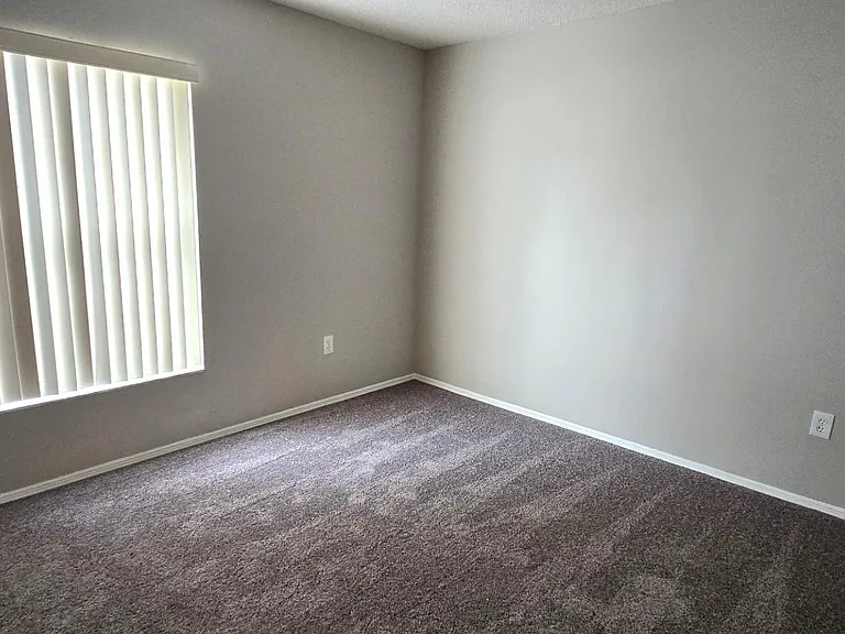 Unit Photo