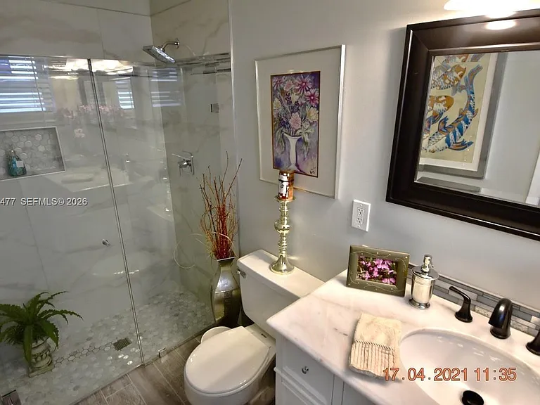 2515 Emory Dr W #A — Photo 8