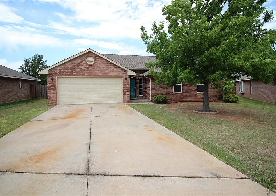 1st image of 4401 Apple Blossom Cir
