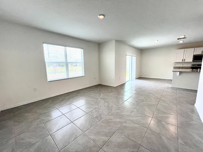 8926 Forge Breeze Loop — Photo 7