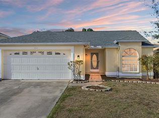 603 Sand Ridge Dr, Valrico, FL 33594