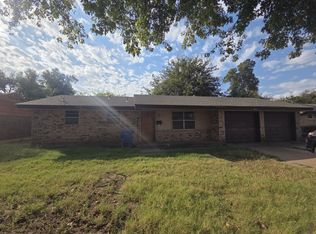 3209 Brooks Dr, Enid, OK 73701