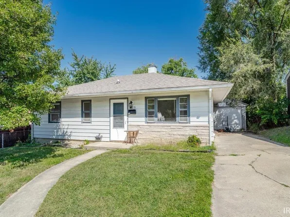 3225 Longlois Dr, Lafayette, IN 47904