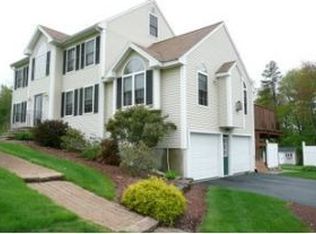 15 Beacon Hill Rd, Pelham, NH 03076