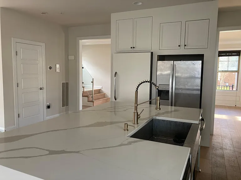 13400 Redspire Dr — Photo 10