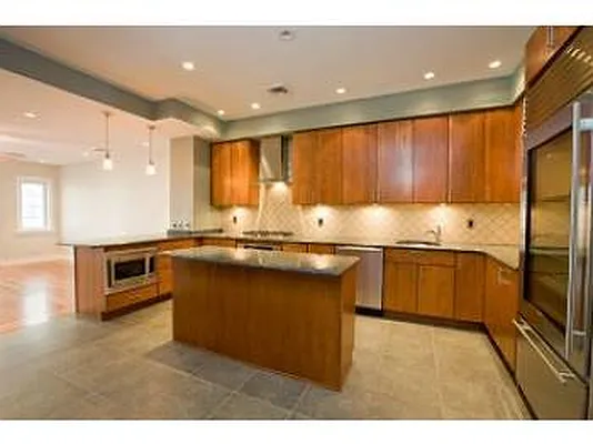 Sold by Heights Berkeley Realty | media 1