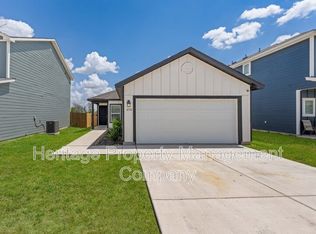 8718 Broad Wing Dr, San Antonio, TX 78222