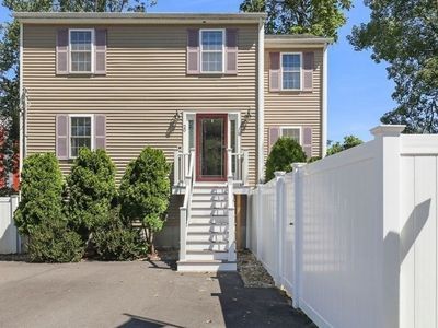 20 Holbrook Ave, North Attleboro, MA, 02760