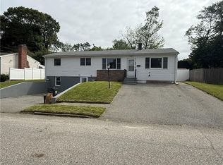158 Woodland Ave, Cranston, RI 02920