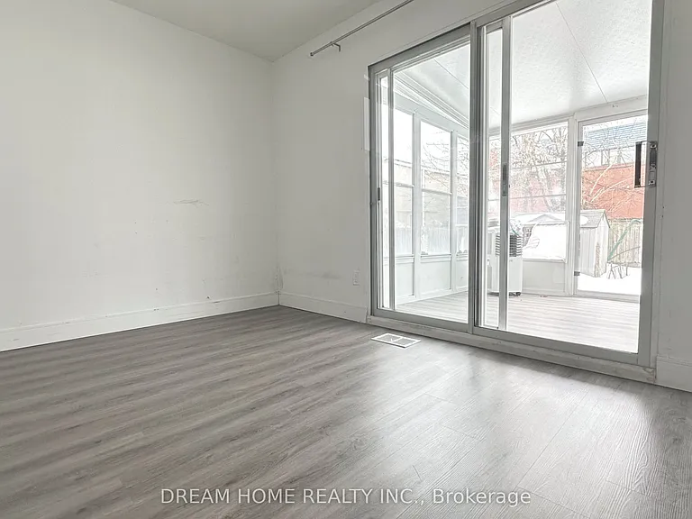 83 Cornwallis Dr #MAIN — Photo 7