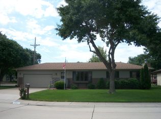 2903 Hancock Pl, Grand Island, NE 68803