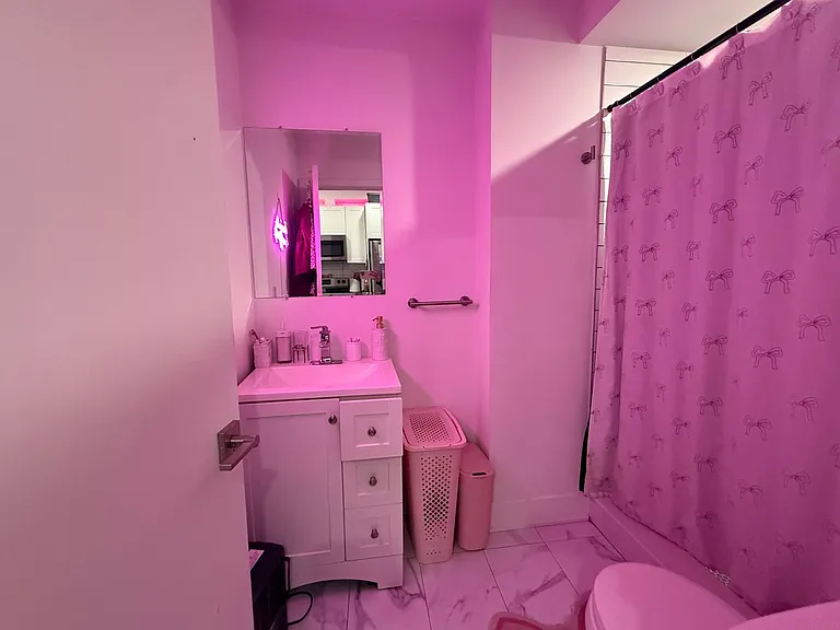 Modern New Luxury Temple Apartments — Photo 14
