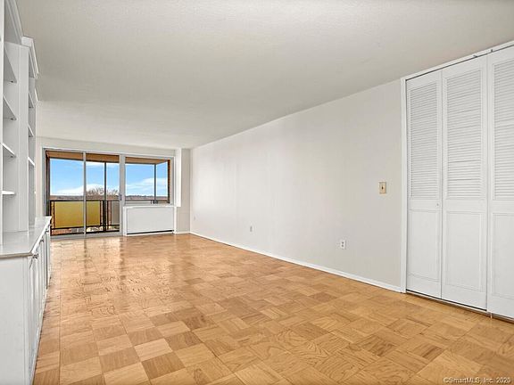 4th image of 1 Strawberry Hill Ct APT 6G